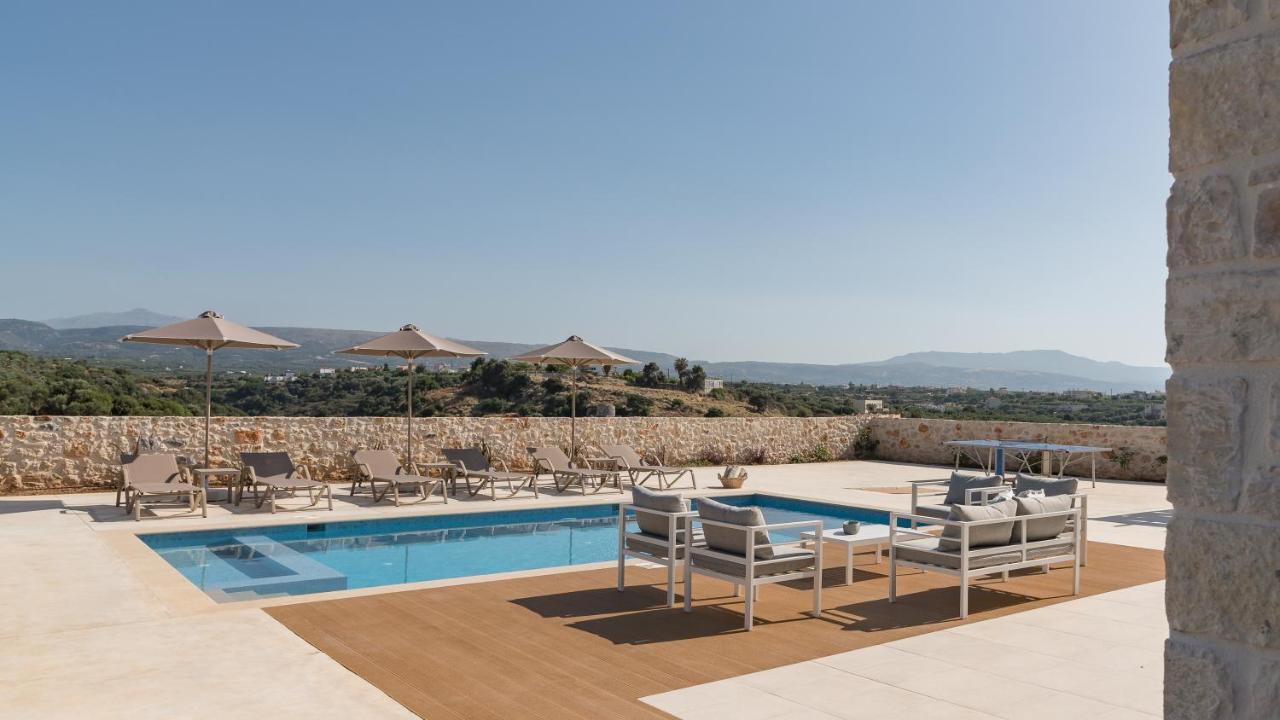 Evaero Villas I, Ii, Iii, IV - An Ever-So Inviting Escape, By Thinkvilla Sfáka Exteriör bild