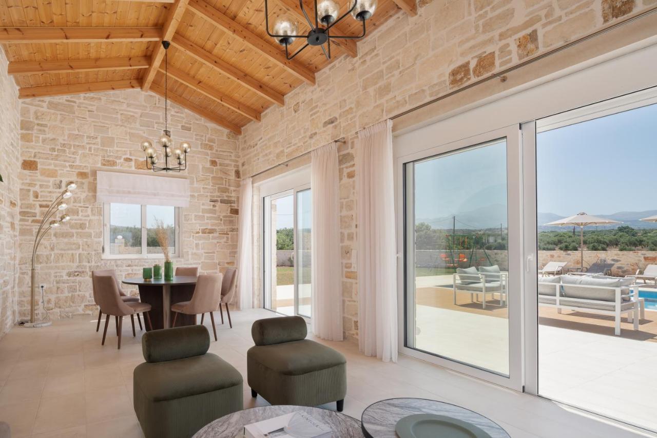 Evaero Villas I, Ii, Iii, IV - An Ever-So Inviting Escape, By Thinkvilla Sfáka Exteriör bild