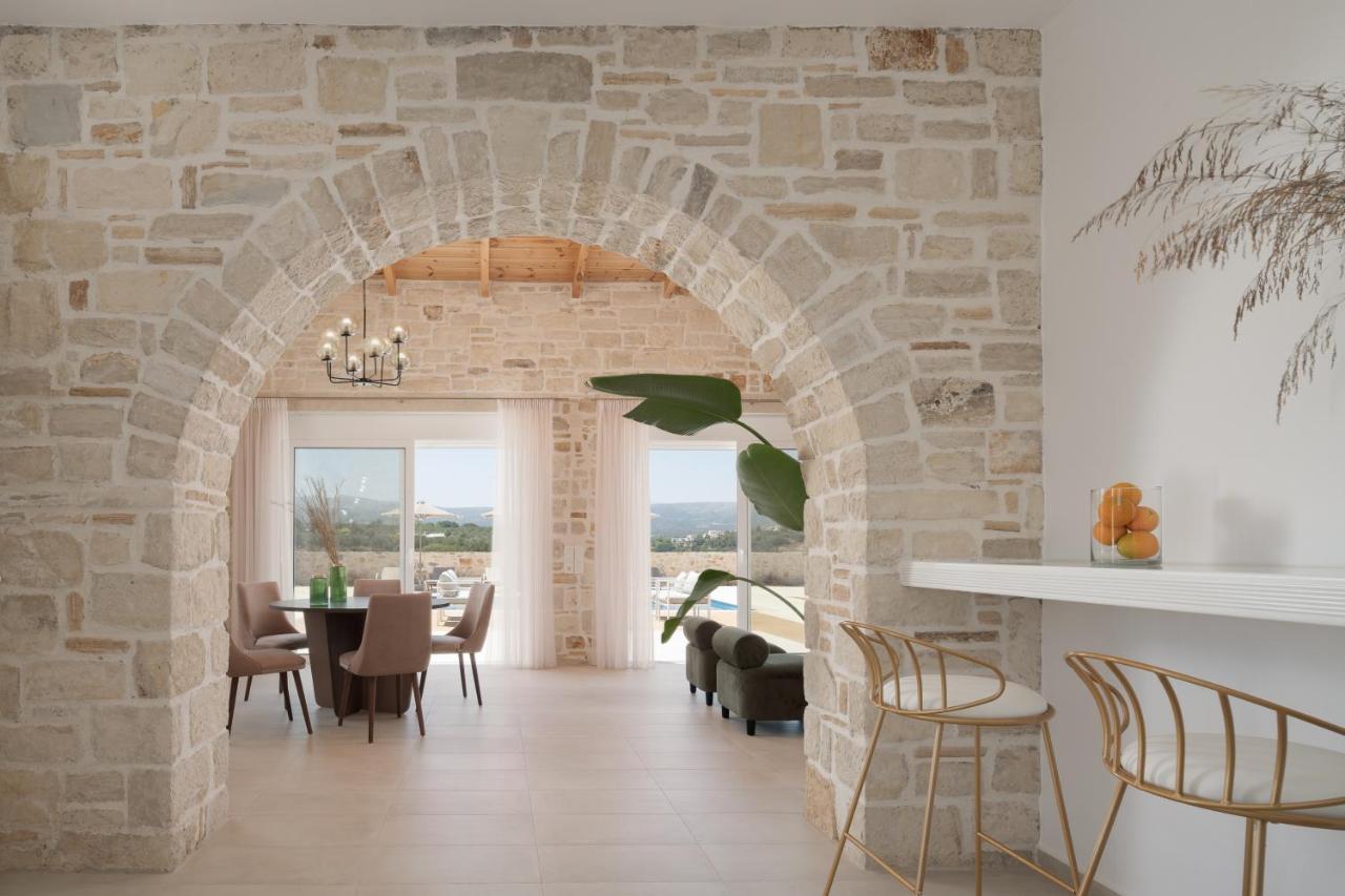Evaero Villas I, Ii, Iii, IV - An Ever-So Inviting Escape, By Thinkvilla Sfáka Exteriör bild
